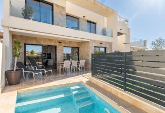 Exclusive modern has Balcony rooms