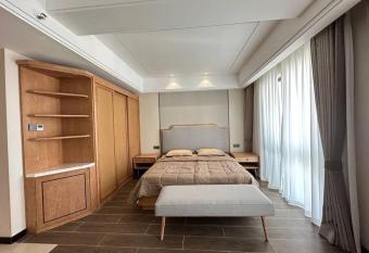 New Modern Luxury Suite Apartment At The Heart of Vientiane allows 18 year olds to book a room