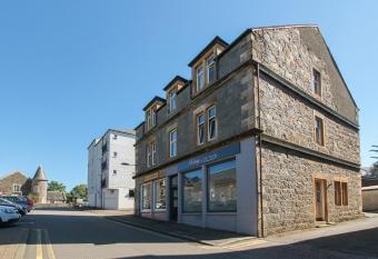 Campbell Street Apartments allows 18 year olds to book a room