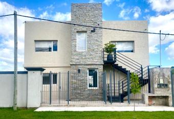 ZorzalesHospedaje has Balcony rooms