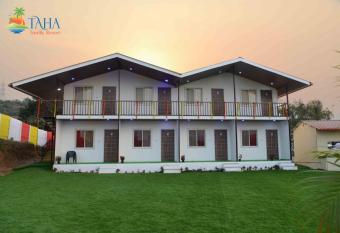 Taha Family Resort has Balcony rooms