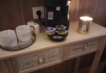    BEL AIR allows 18 year olds to book a room