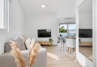 Flamboyan 3 has Balcony rooms