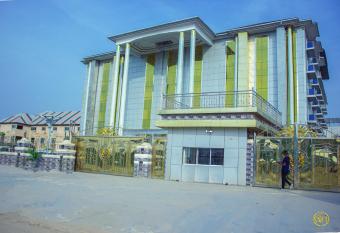 GOLDEN VISTA HOTELS has Balcony rooms