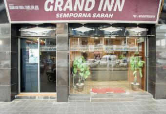 Grand Inn Hotel Semporna has Balcony rooms