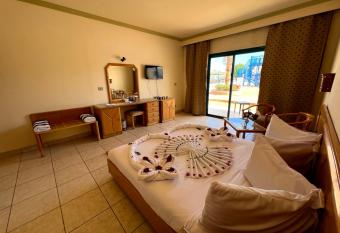 Sharm Cliff Hotel has Balcony rooms