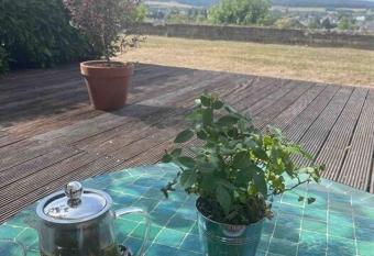 Loft de charme avec terrasse et jardin au Fort d   Asfeld has Balcony rooms