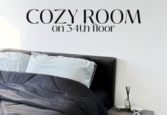 HMJ2 Entire Apt on 34th floor in Khonkaen city center has Balcony rooms