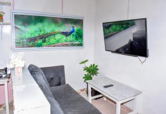 Minari Holiday Homes has Balcony rooms