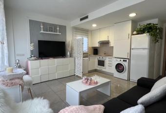 Apartamento en Cubelles has Balcony rooms