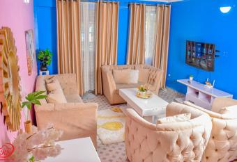 Minari Two bedroom apartment. has rooms with a private hot tub