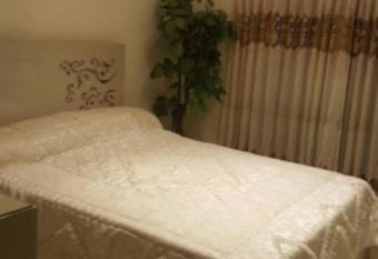 Close to Zed Park has rooms with a private hot tub