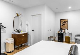 The Phenix Historic Dwtn Hotel, King Bed, Room # 306 allows 18 year olds to book a room