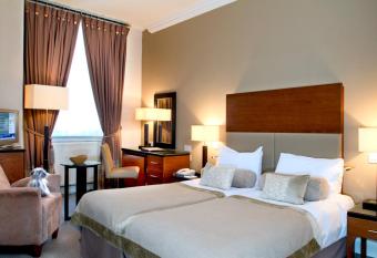 The Parliament House Hotel allows 18 year olds to book a room