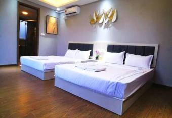 Peaceful ForestCity Fringe Villa 12 pax has Balcony rooms