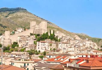 Il Fiore in una Stanza allows 18 year olds to book a room