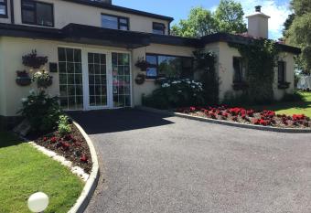 Aran Lodge has Balcony rooms