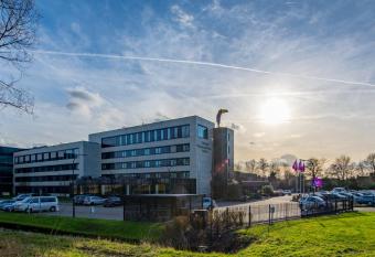 Van Der Valk Hotel Rotterdam Nieuwerkerk allows 18 year olds to book a room