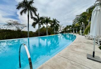 Amplio y fresco departamento en Bolongo - 002 has Balcony rooms