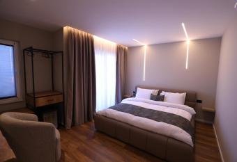 Dallga Suites has Balcony rooms