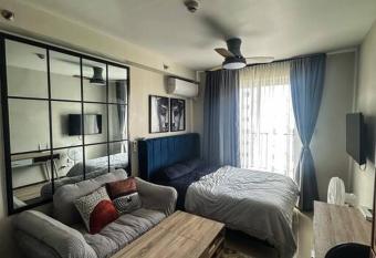 Industrial Studio Unit near Airport in Cebu allows 18 year olds to book a room