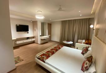 Hotel Banjara has Balcony rooms