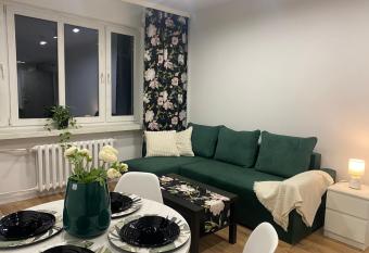 Tabago Studio 15 allows 18 year olds to book a room