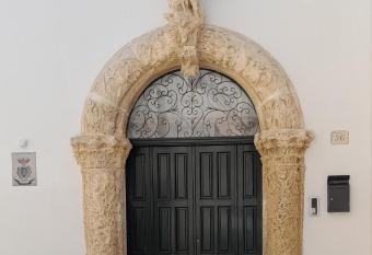 Palazzo Prence has Balcony rooms