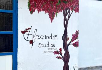 Alexandra Studios has Balcony rooms