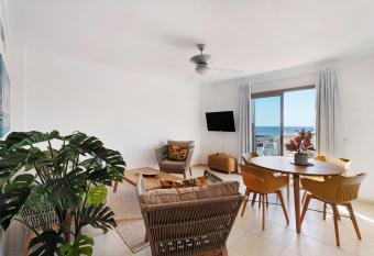   tico Bellavista Alcal   has Balcony rooms