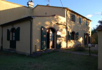 Podere Il Fico has Balcony rooms