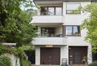 Bodenseeblick allows 18 year olds to book a room