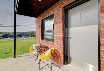 Nackawic Motel allows 18 year olds to book a room