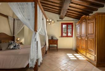 Borgo Mommialla Casa Alessandra has Balcony rooms