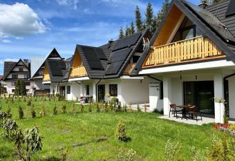 Le  ny Zak  tek has Balcony rooms