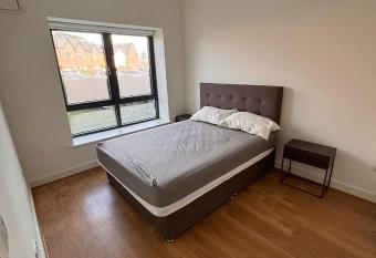 Maynooth Private Room in a 2 bedroom shared house allows 18 year olds to book a room