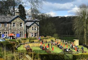 Hotel Rudyard has Balcony rooms