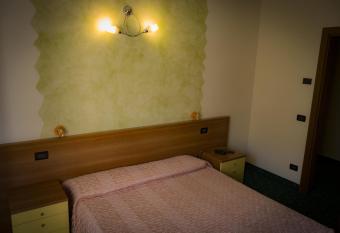 Albergo La Romanella has Balcony rooms