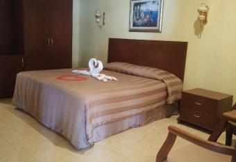 Resort Prima Cisarua has Balcony rooms