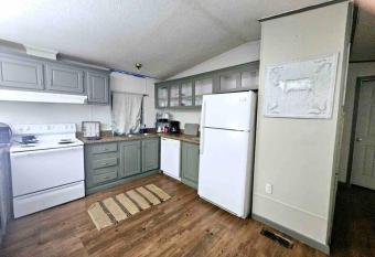 3 Bedroom home ( near sports center ) allows 18 year olds to book a room