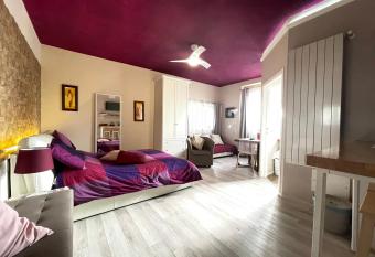 Le Rosette Assisi has Balcony rooms