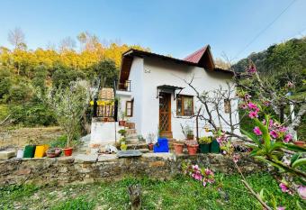 Love s Farm, Cottage in Ramgarh has Balcony rooms