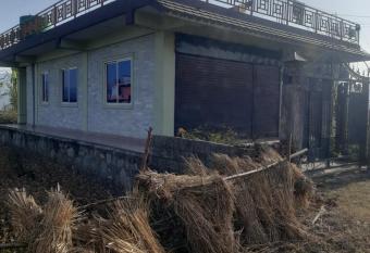 (null) allows 18 year olds to book a room