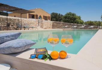Amazing Finca in Mallorca with pool has Balcony rooms