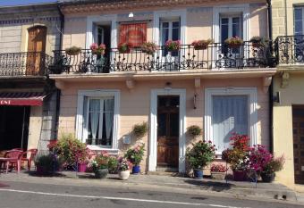La Maison de la Riviere B&B has Balcony rooms