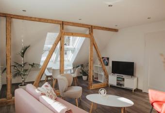 Ferienwohnung Wunderbar has Balcony rooms