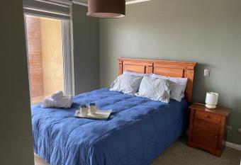 Hermoso Departamento en Puerto Montt allows 18 year olds to book a room