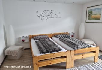 Privatunterkunft Straubing allows 18 year olds to book a room