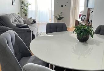 Apto para show rural/Alto Alegre has Balcony rooms