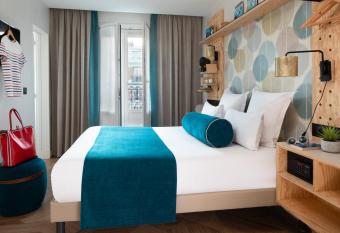 H  tel LOCOMO allows 18 year olds to book a room